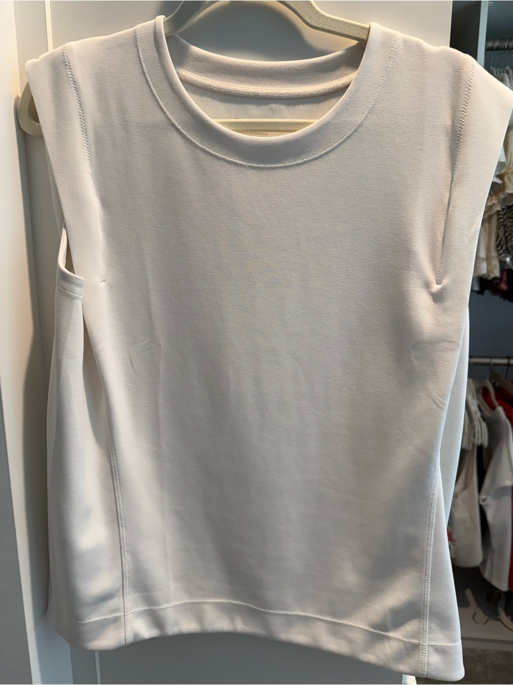 Athleta Seasoft Muscle Top
